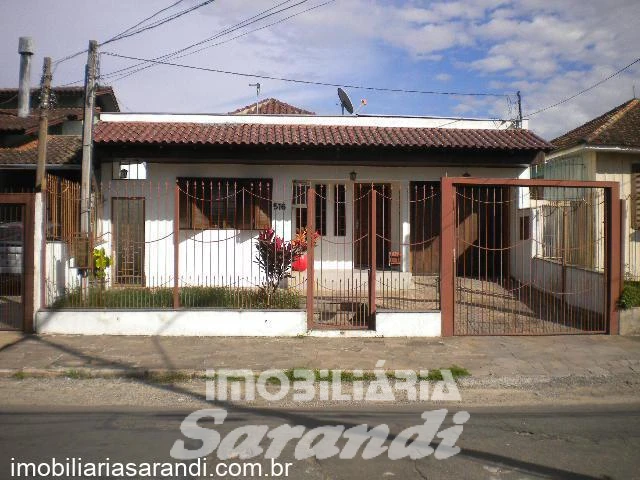 Imagem de Ótima Casa de alvenaria no bairro Sarandi - ACEITA FINANCIAMENTO HABITACIONAL