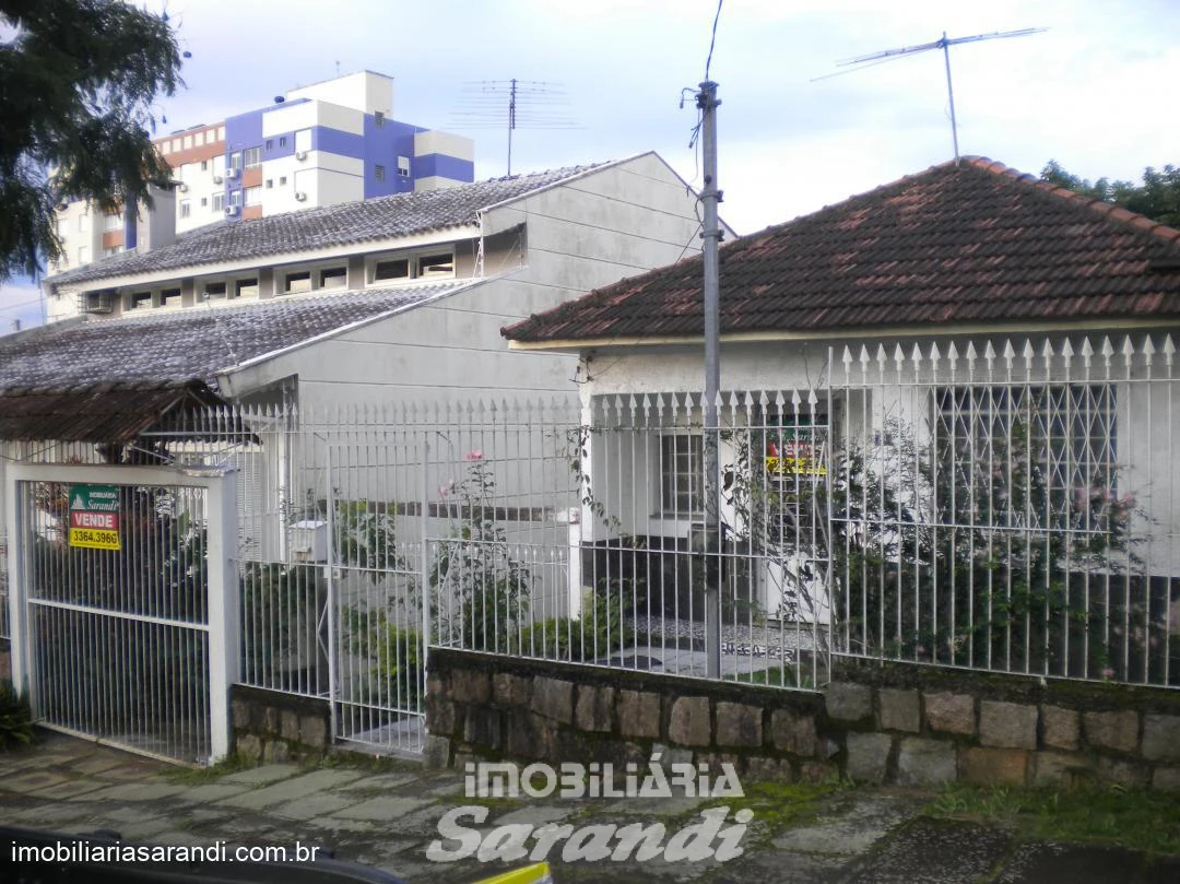 Imagem de Terreno bem localizado com área de 330,00m² no bairro Vila Ipiranga