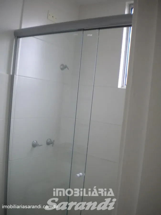 Imagem de Lindo Apartamento reformado com 2 dormitórios, semi mobiliado no bairro Sarandi