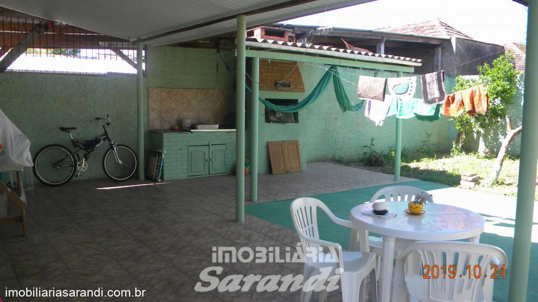 Imagem de Casa de alvenaria 2 dormitórios com 120,45m² no bairro Sarandi