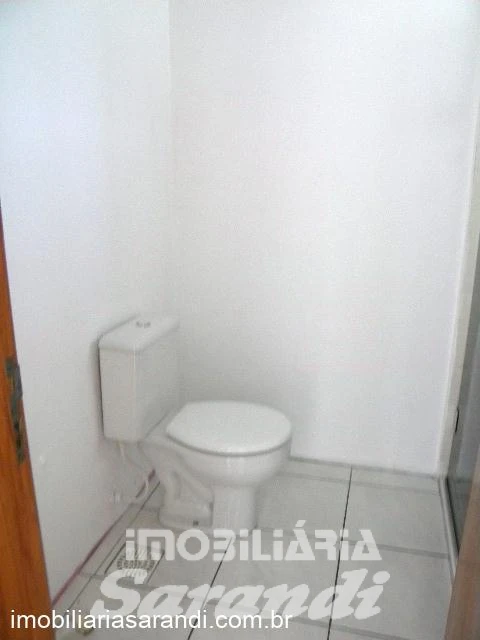 Imagem de Apartamento no 6º andar com 2 dormitórios no bairro Sarandi