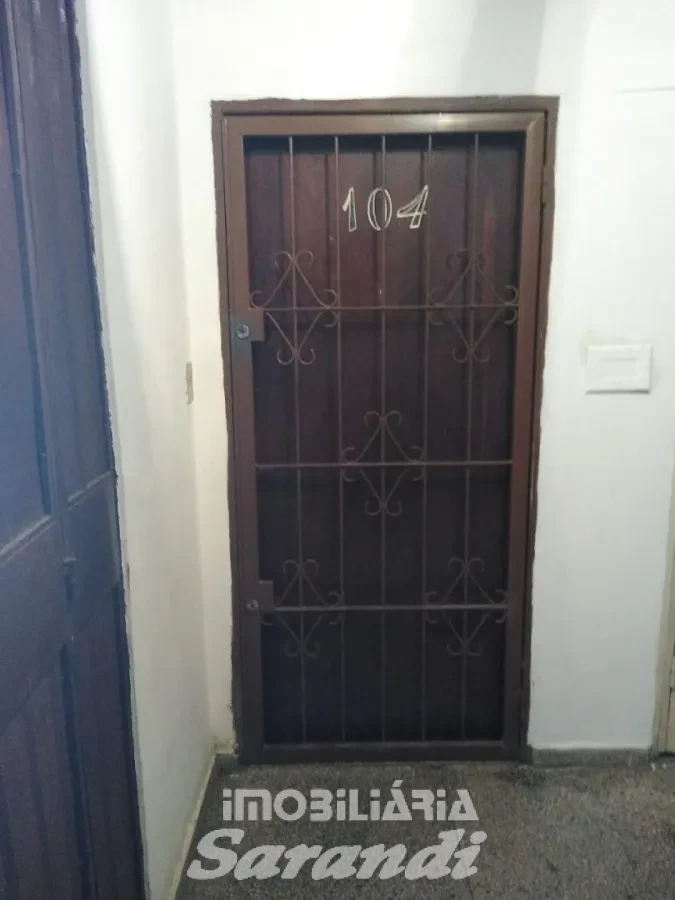 Imagem de Apartamento térreo reformado 2 dormitórios no bairro Rubem Berta