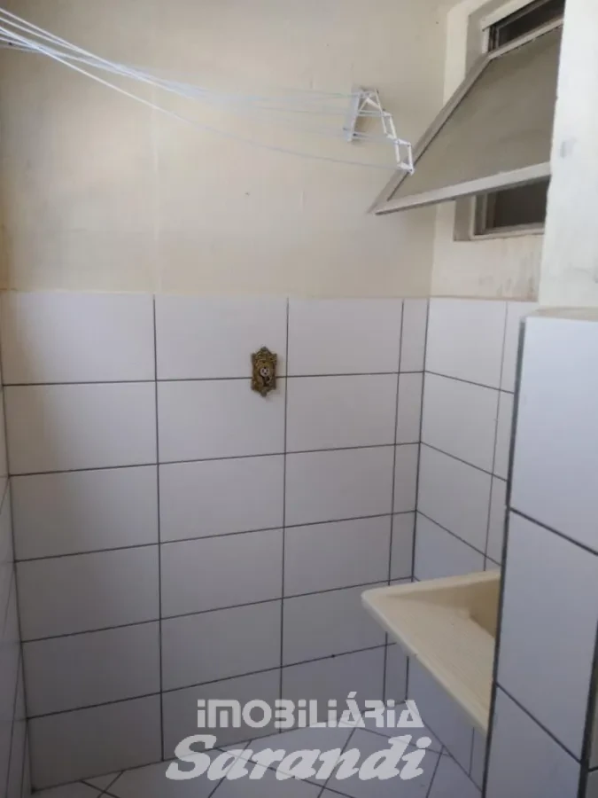 Imagem de Apartamento térreo reformado 2 dormitórios no bairro Rubem Berta