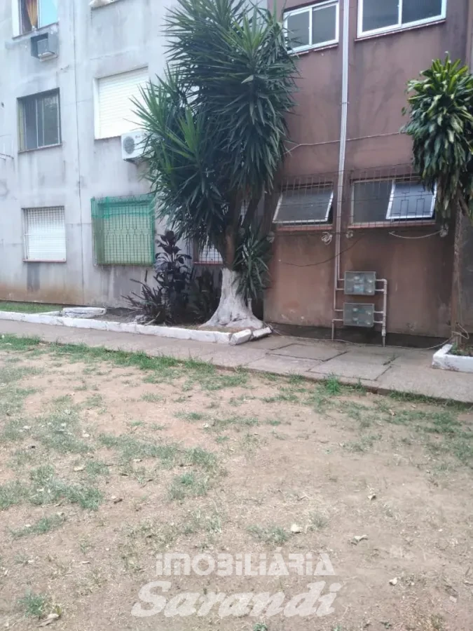 Imagem de Apartamento térreo reformado 2 dormitórios no bairro Rubem Berta