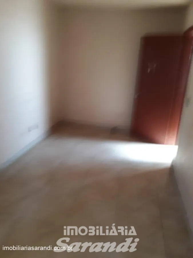 Imagem de Apartamento situado no terceiro andar com 2 dormitórios no bairro Sarandi