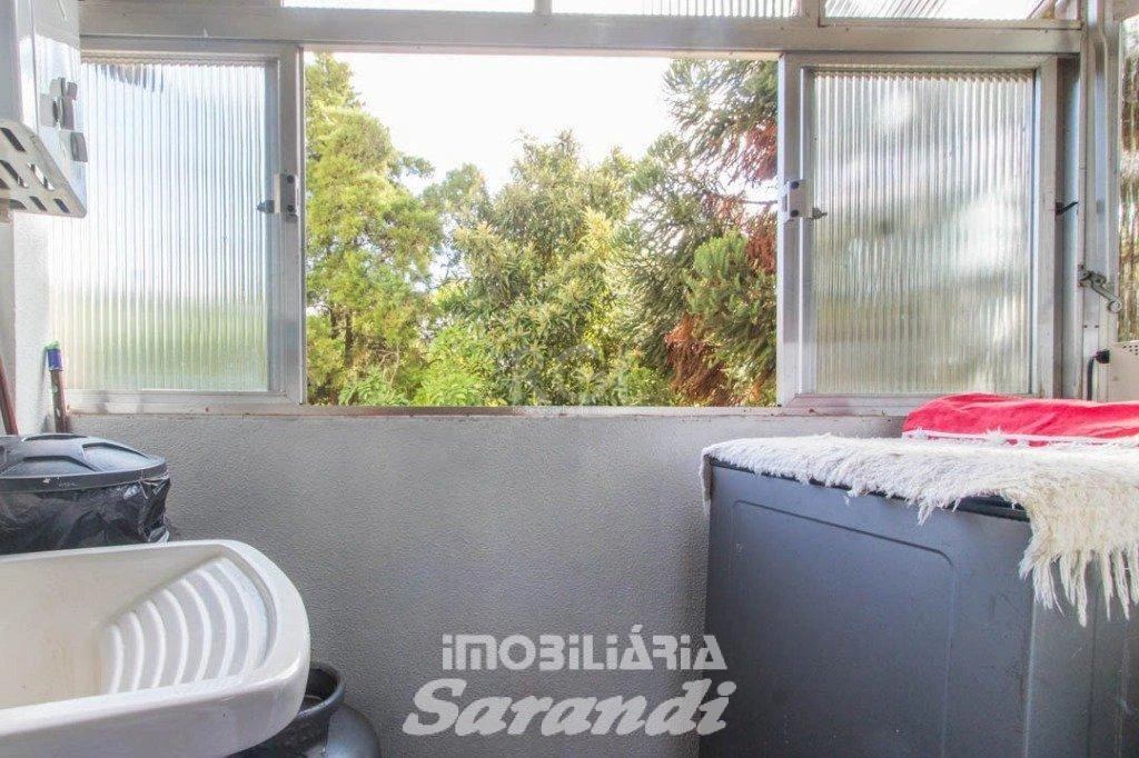 Imagem de Apartamento  dois dormitórios bairro Jardim Itú Porto Alegre