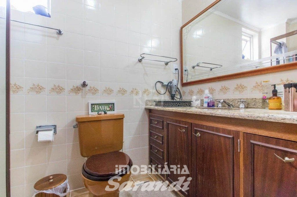 Imagem de Apartamento  dois dormitórios bairro Jardim Itú Porto Alegre