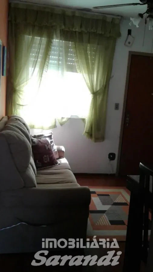 Imagem de Apartamento no terceiro andar com 2 dormitórios no bairro Rubem Berta