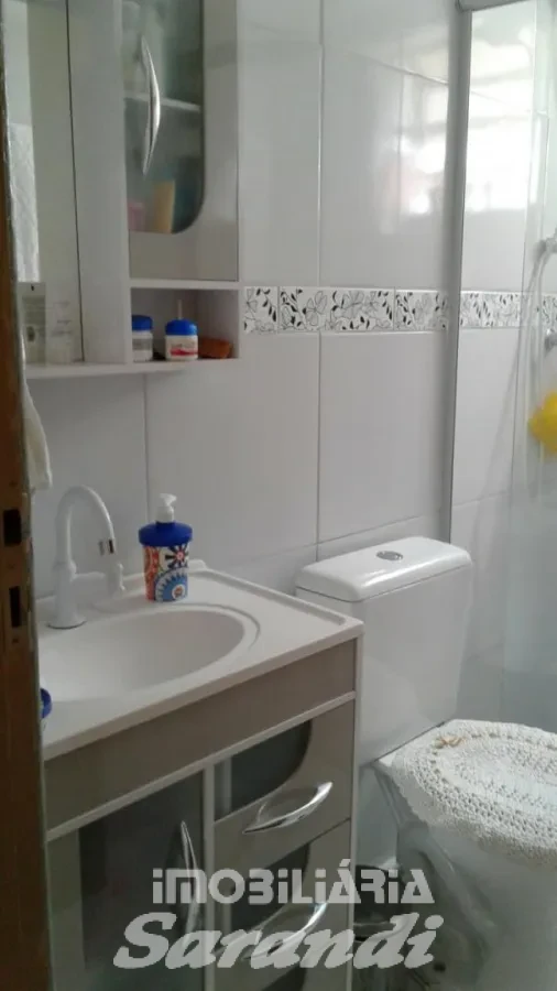 Imagem de Apartamento no terceiro andar com 2 dormitórios no bairro Rubem Berta