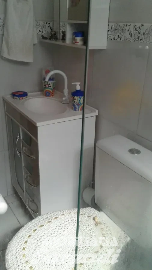 Imagem de Apartamento no terceiro andar com 2 dormitórios no bairro Rubem Berta