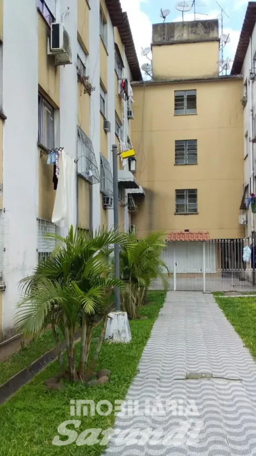 Imagem de Apartamento no terceiro andar com 2 dormitórios no bairro Rubem Berta