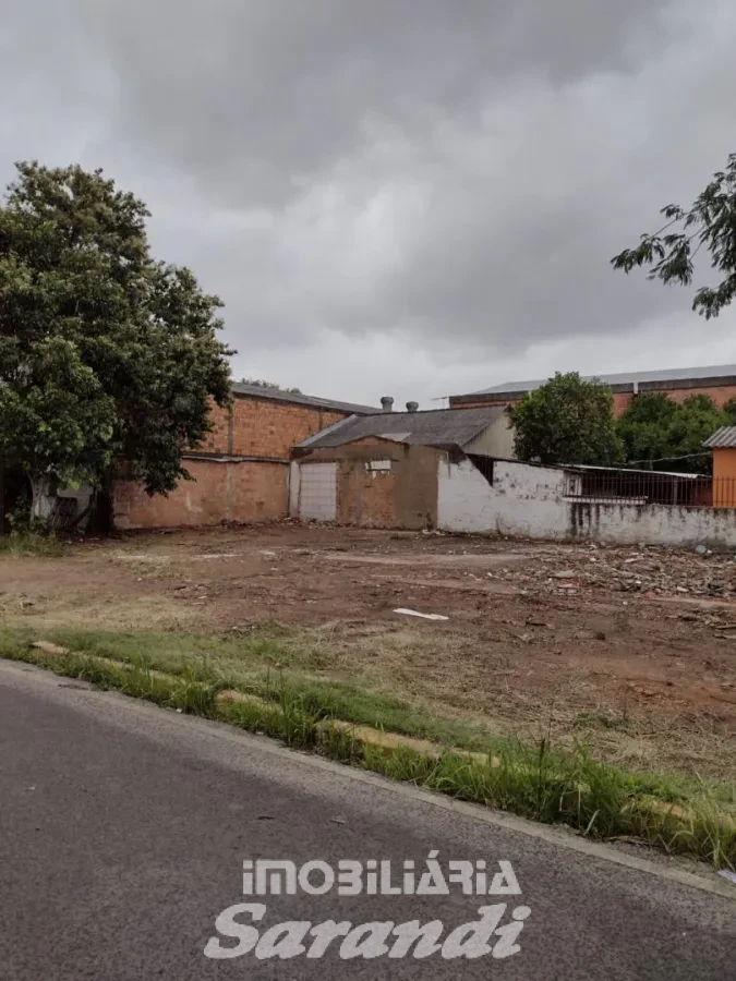 Imagem de Terreno de esquina situado na frente do Hotel Intercity, em Gravataí