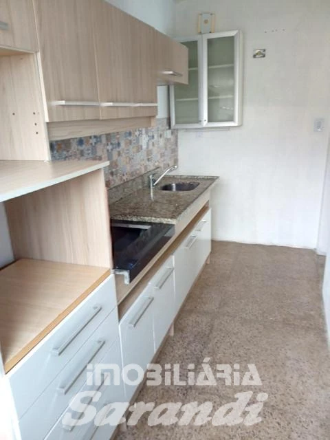 Imagem de 818V-Para Investidor-apartamento terceiro andar situado no E