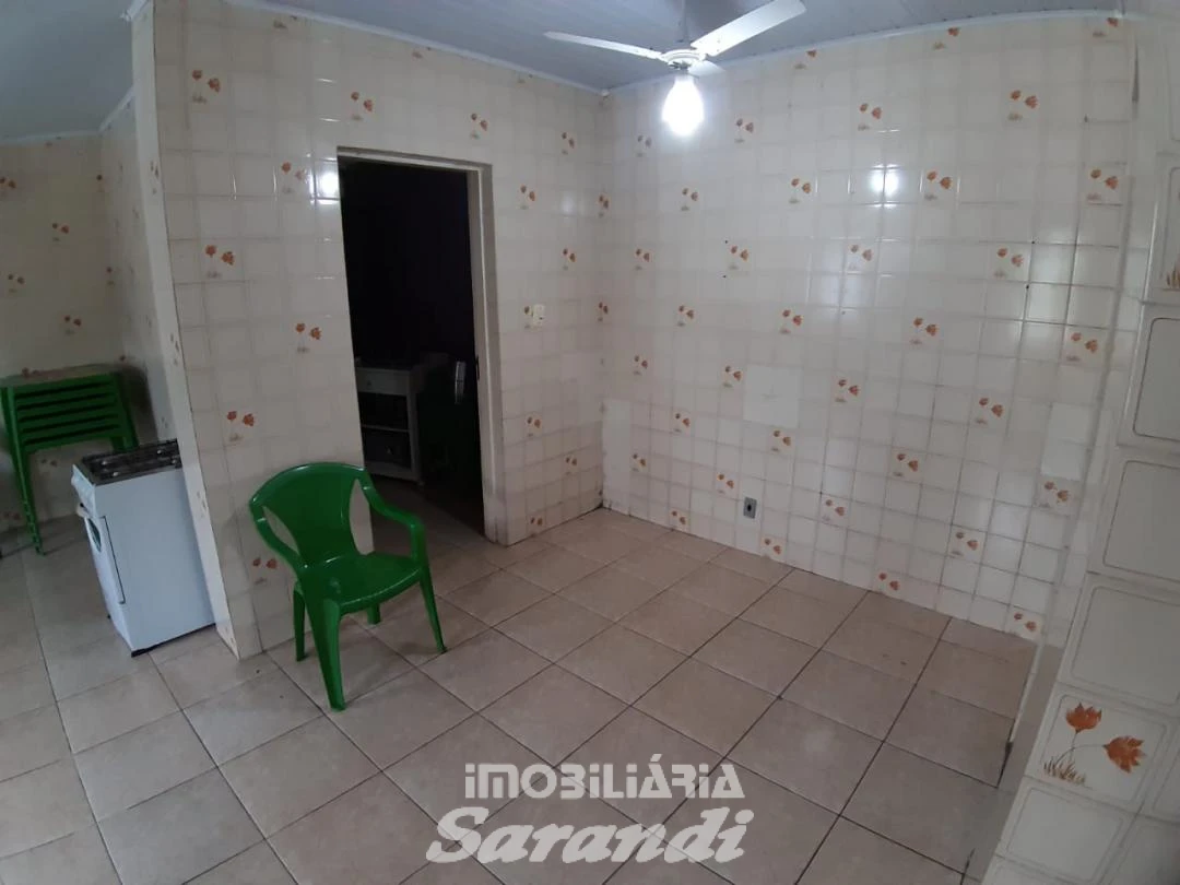 Imagem de 821V-BELA CASA, de alvenaria situada no bairro leopoldina co