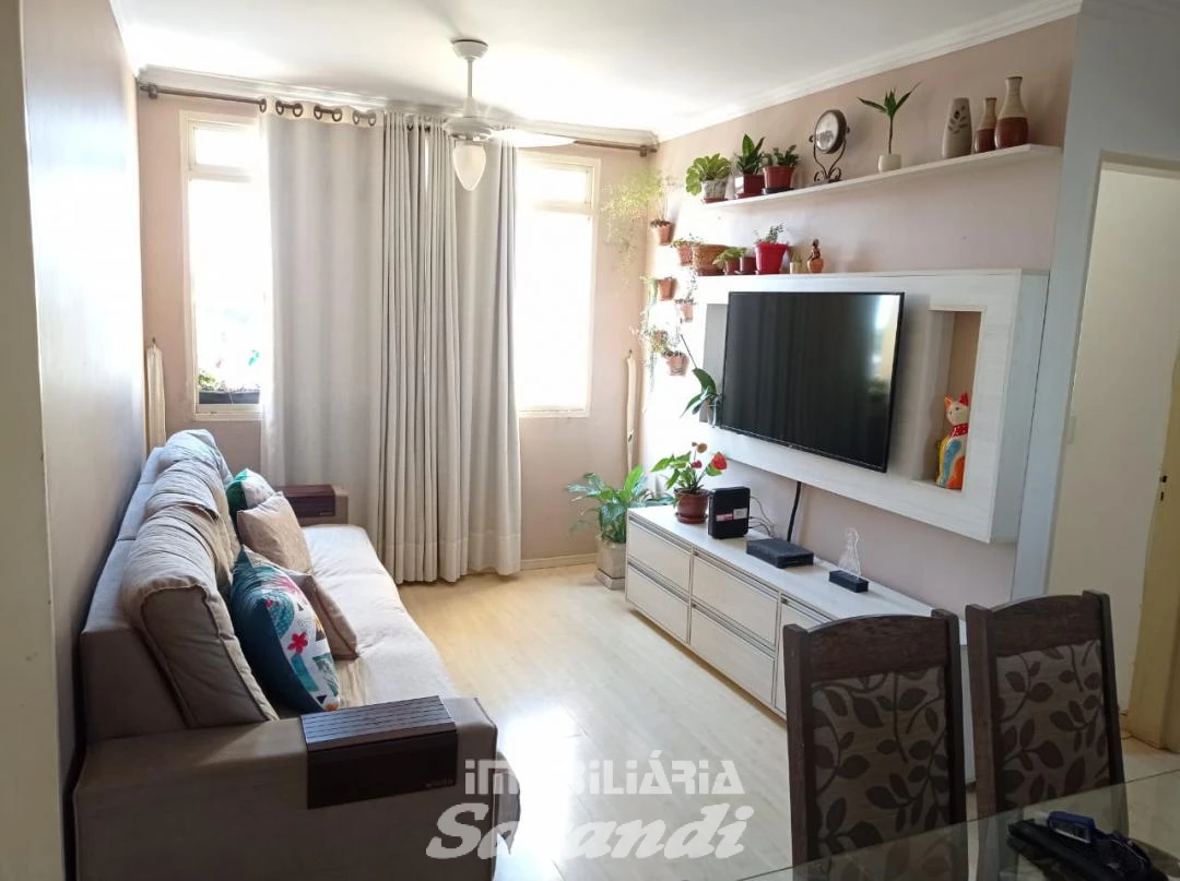 Imagem de Belo Apartamento reformado três dormitórios bairro sarandi Porto Alegre