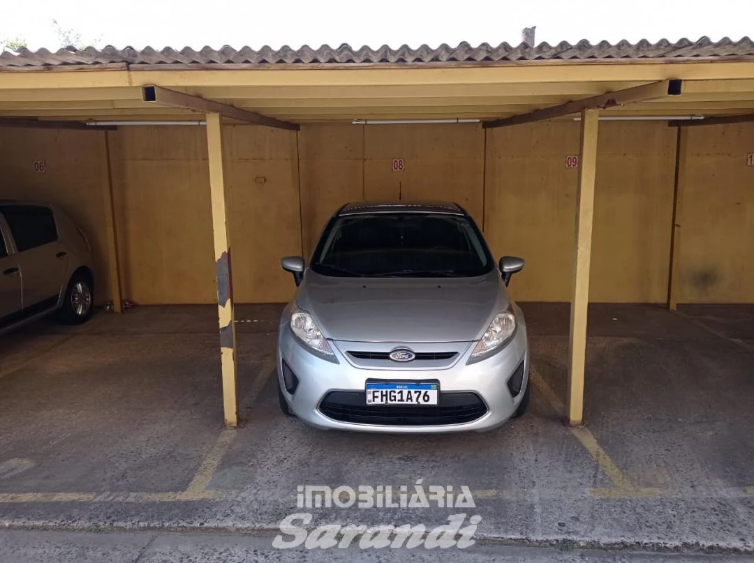 Imagem de Belo Apartamento reformado três dormitórios bairro sarandi Porto Alegre