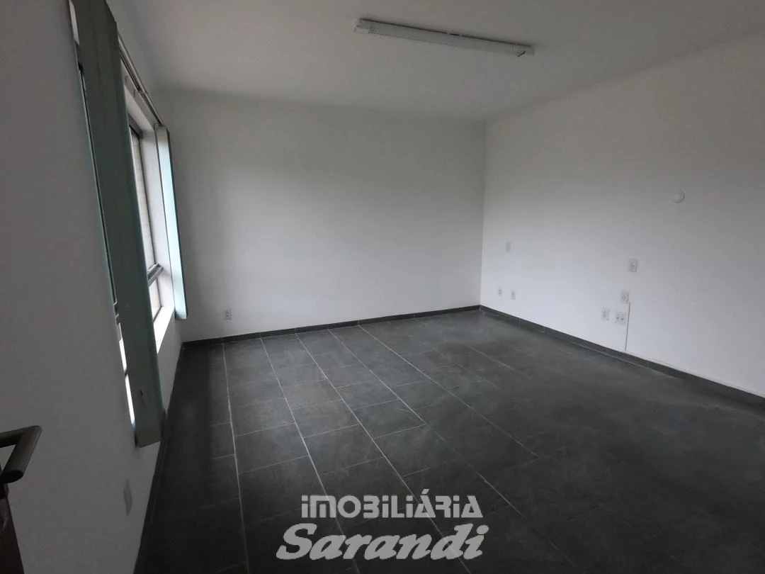 Imagem de Conjunto comercial com área aproximada de 125m² no bairro Sarandi