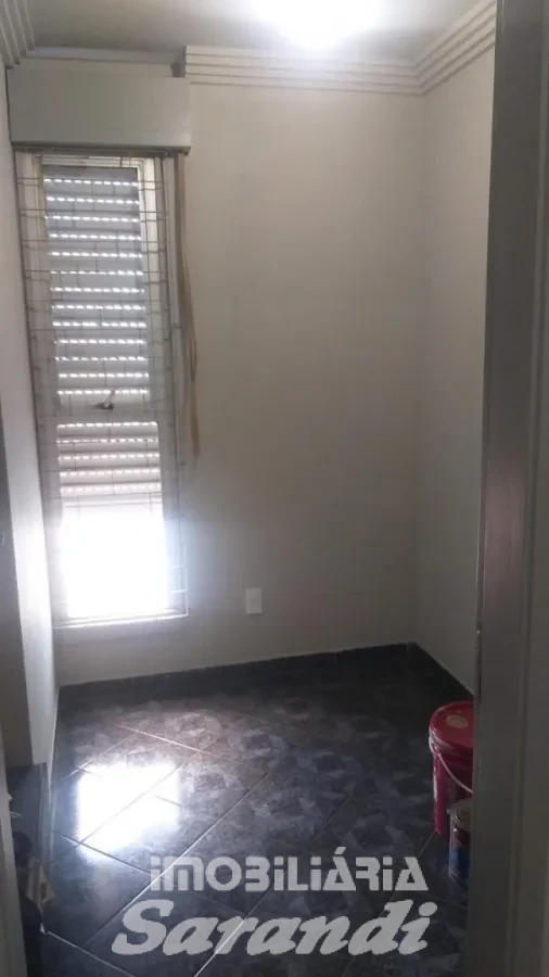 Imagem de Apartamento reformado segundo andar bairro sarandi Porto Alegre