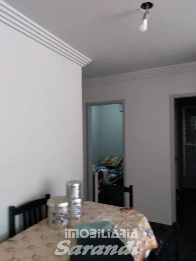 Imagem de Apartamento reformado segundo andar bairro sarandi Porto Alegre