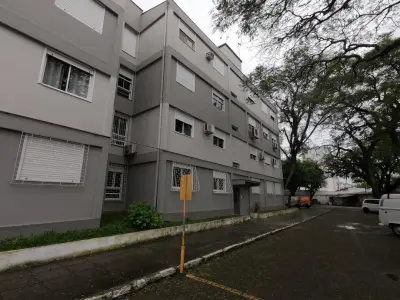 Imagem de Apartamento no terceiro andar de dois dormitórios com sala,