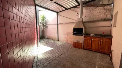 Imagem de Loja com mezanino, possui aproximadamente 110m², dois banhei
