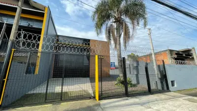 Imagem de Depósito com 300m² no bairro Sarandi, em Porto Alegre