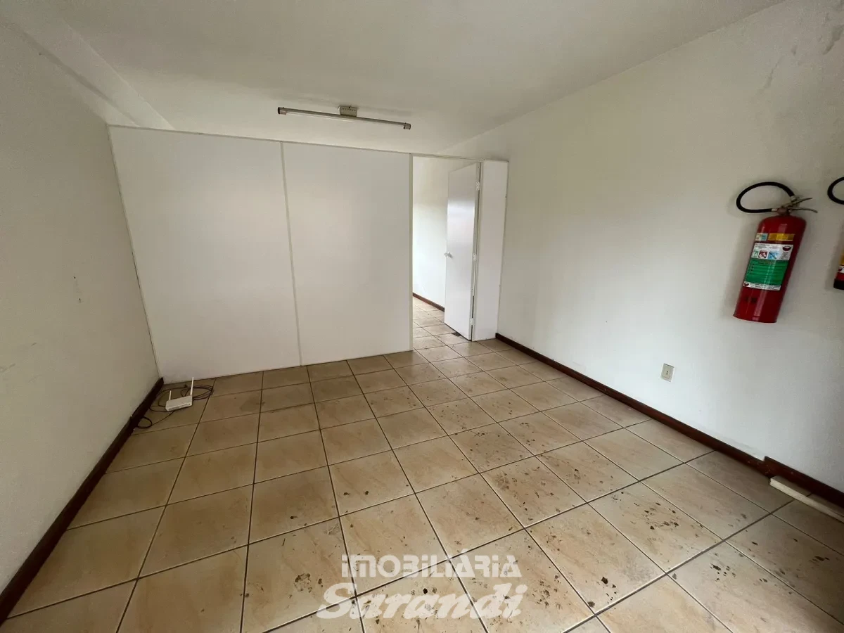 Imagem de Sala comercial área aproximada 30m² ao lado do Posto Radar