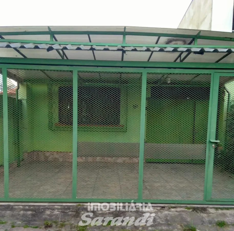 Imagem de Casa de alvenaria com dois dormitórios no bairro Cristo Redentor em Porto Alegre