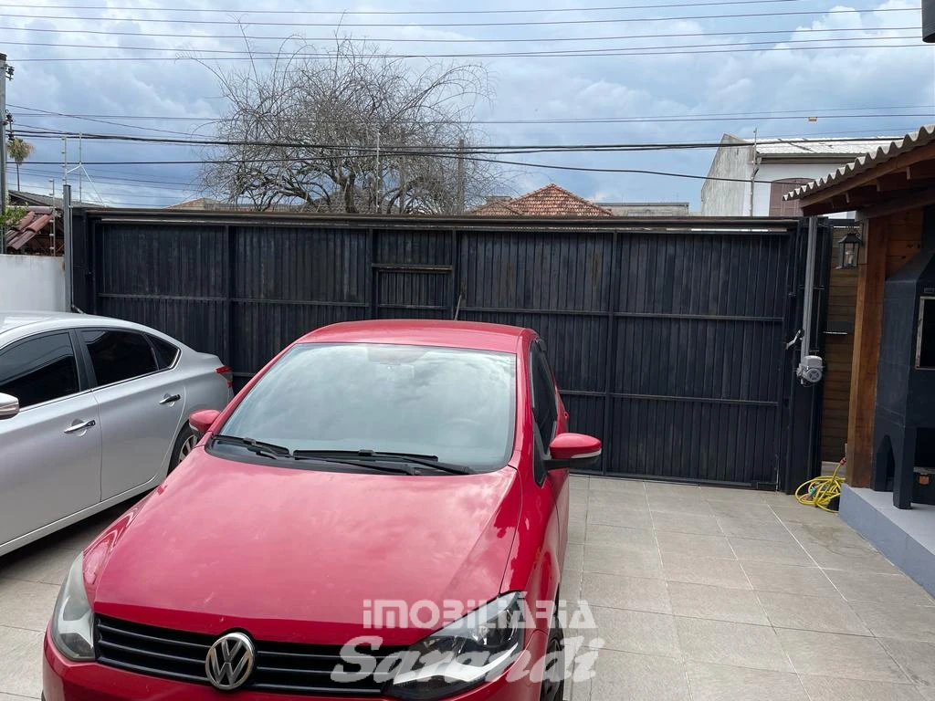 Imagem de Casa de madeira bairro sarandi Porto Alegre