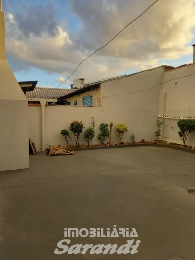 Imagem de Casa três dormitórios bairro sarandi Porto Alegre