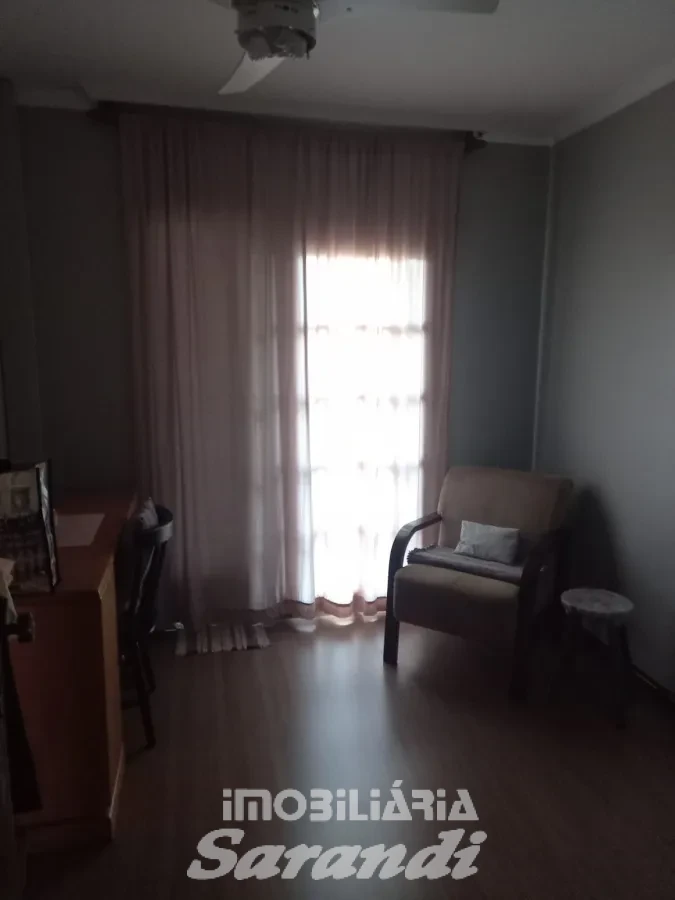 Imagem de Casa três dormitórios bairro sarandi Porto Alegre