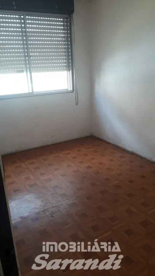 Imagem de Apartamento terreo três dormitórios Porto Alegre bairro Santa Rosa de Lima