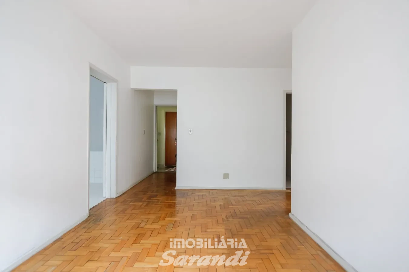 Imagem de Apartamento com dois dormitórios bairro Jardim Itati em Porto Alegre