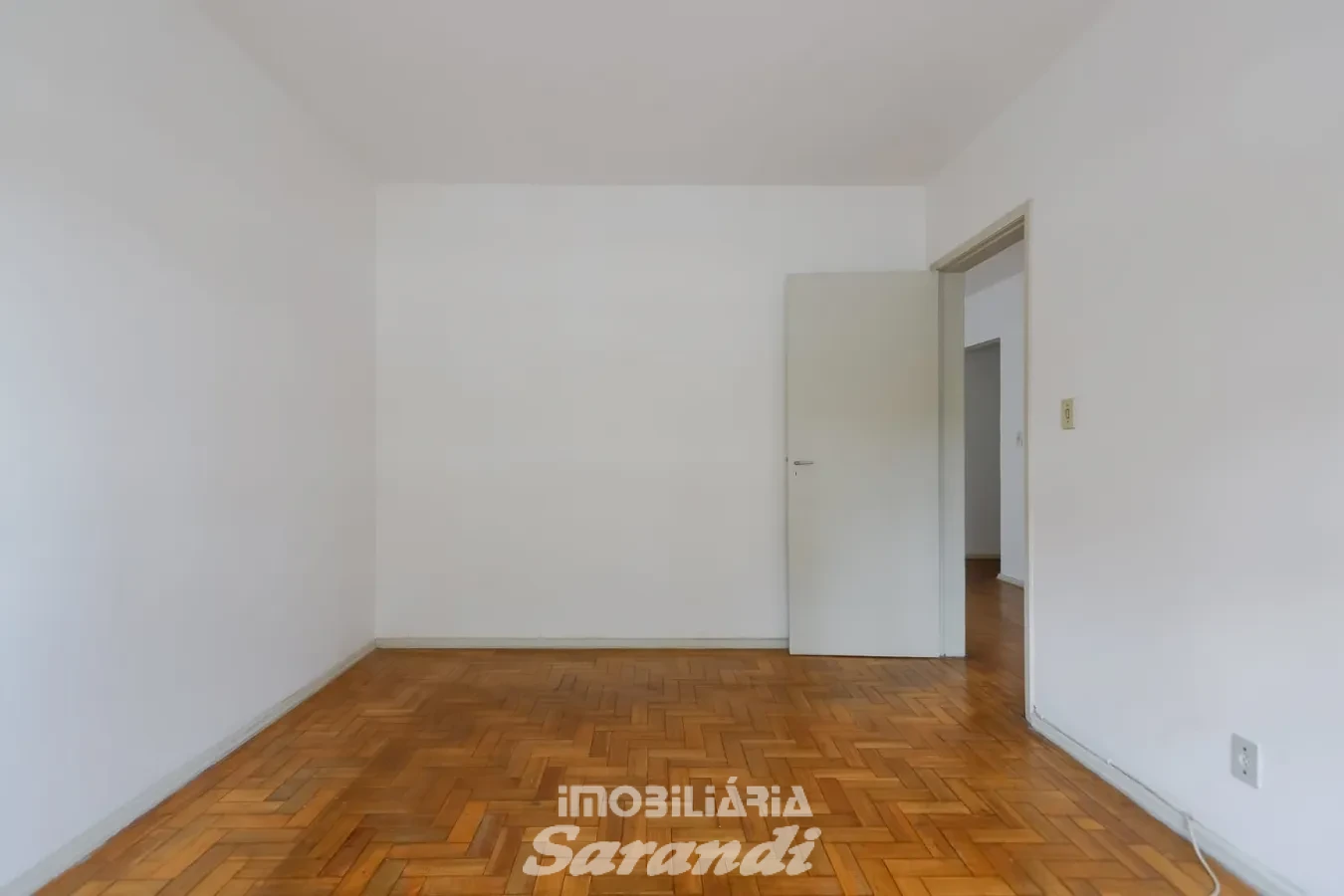 Imagem de Apartamento com dois dormitórios bairro Jardim Itati em Porto Alegre