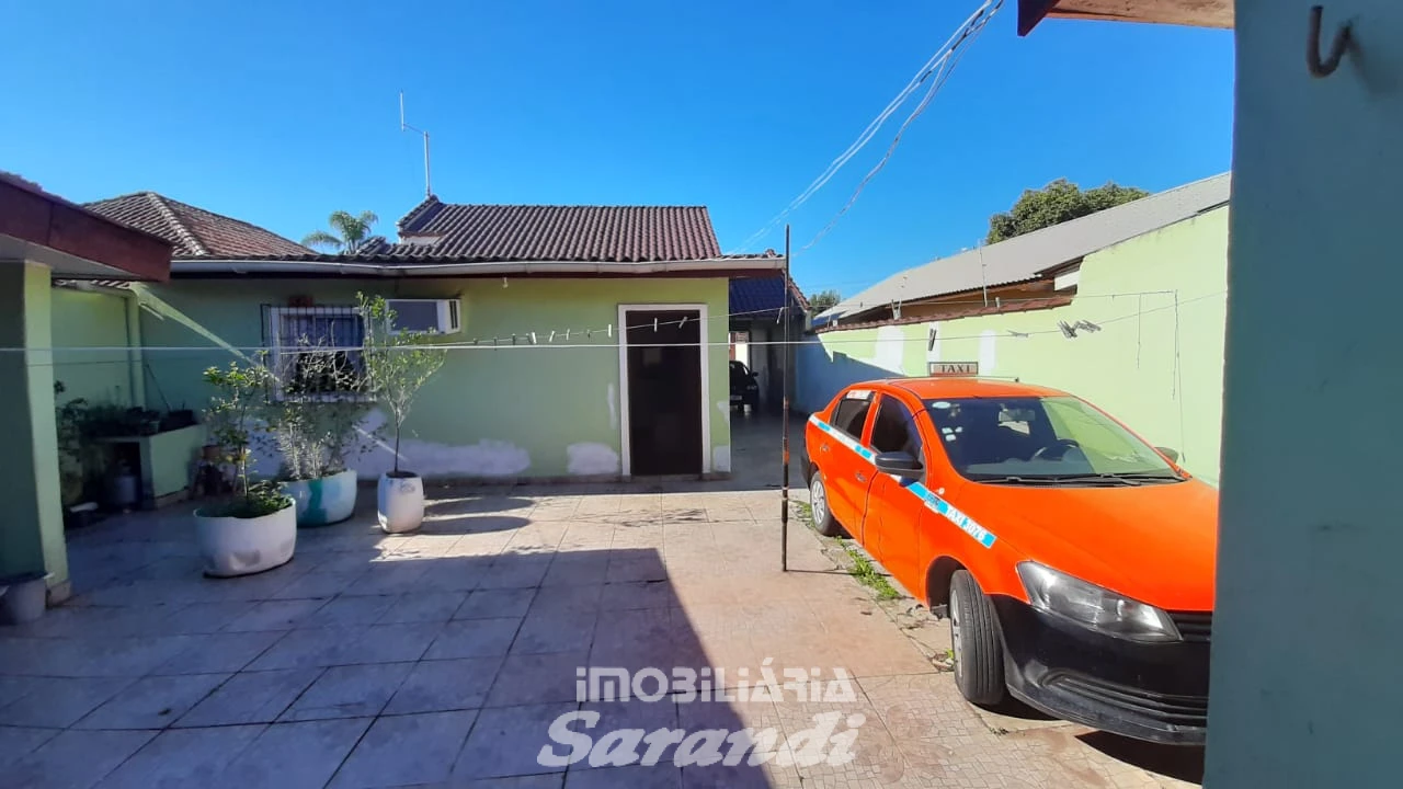 Imagem de Casa de alvenaria três dormitórios bairro sarandi Porto Alegre