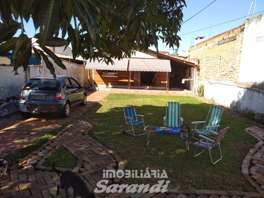 Imagem de Casa Mista com dois dormitórios vila leão Porto Alegre bairro Sarandi