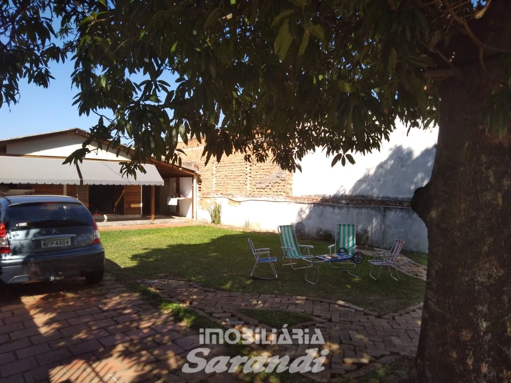 Imagem de Casa Mista com dois dormitórios vila leão Porto Alegre bairro Sarandi