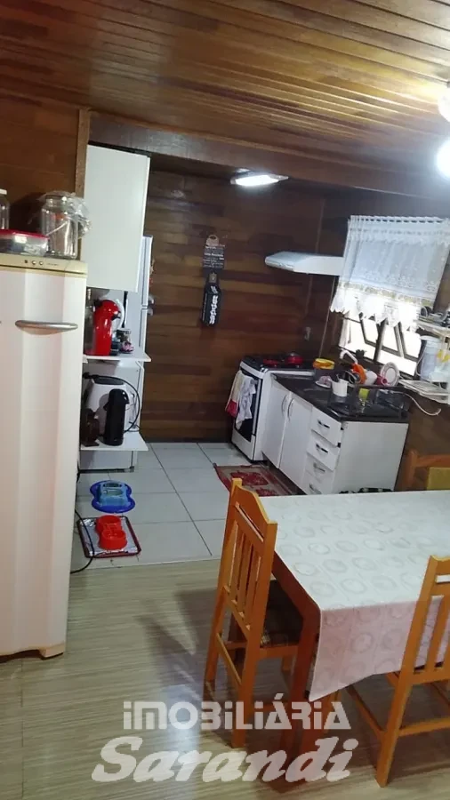 Imagem de Casa Mista com dois dormitórios vila leão Porto Alegre bairro Sarandi