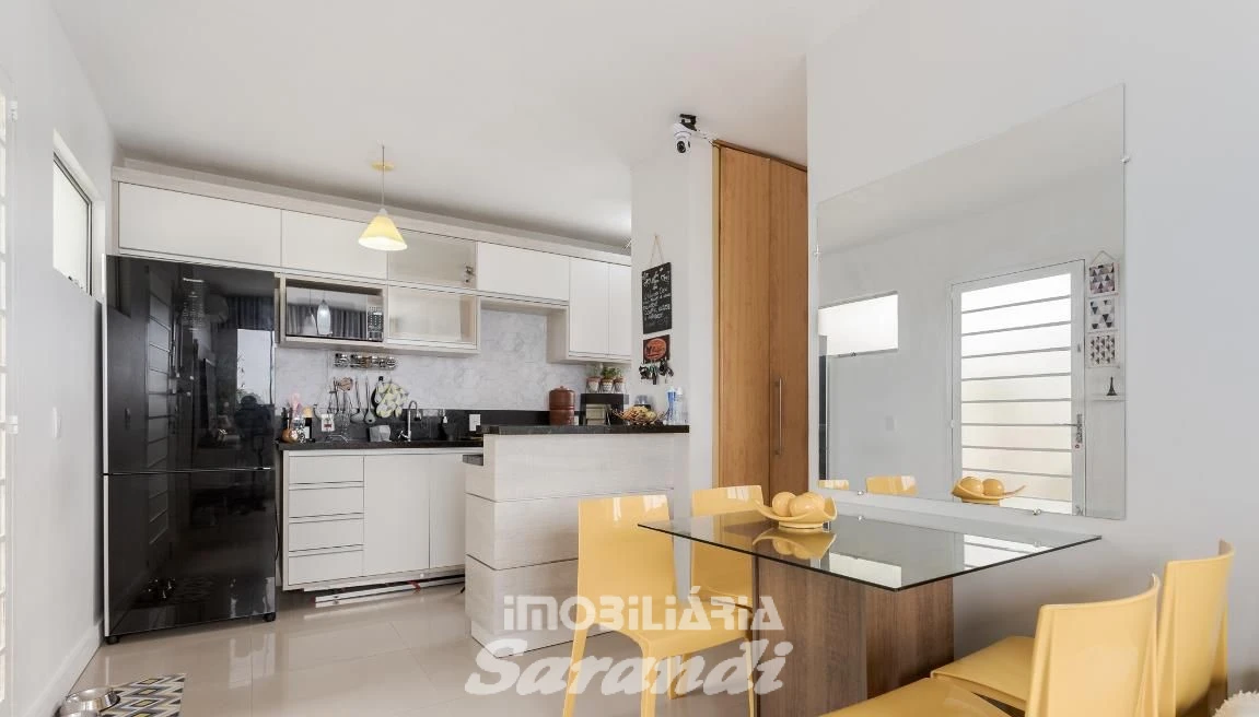 Imagem de Apartamento com três dormitórios em Porto Alegre bairro Sarandi