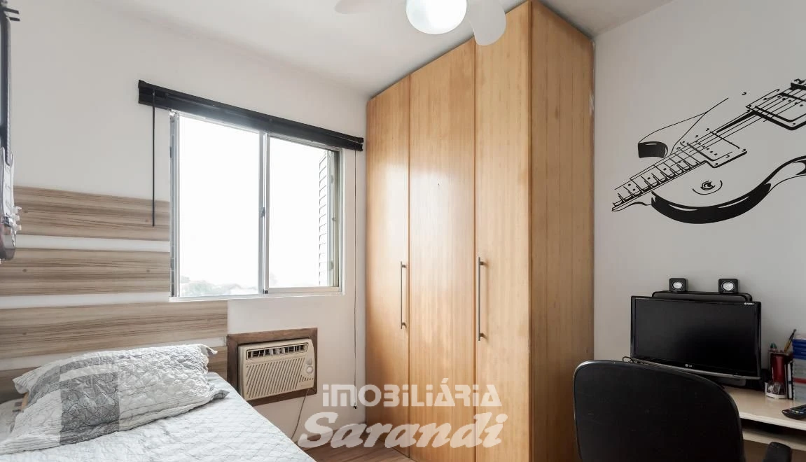 Imagem de Apartamento com três dormitórios em Porto Alegre bairro Sarandi