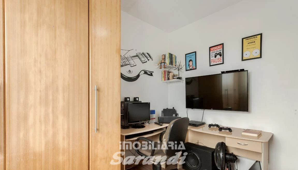 Imagem de Apartamento com três dormitórios em Porto Alegre bairro Sarandi