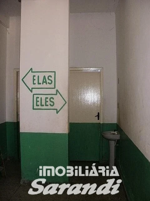 Imagem de Prédio e lojas comerciais bairro algarve Alvorada