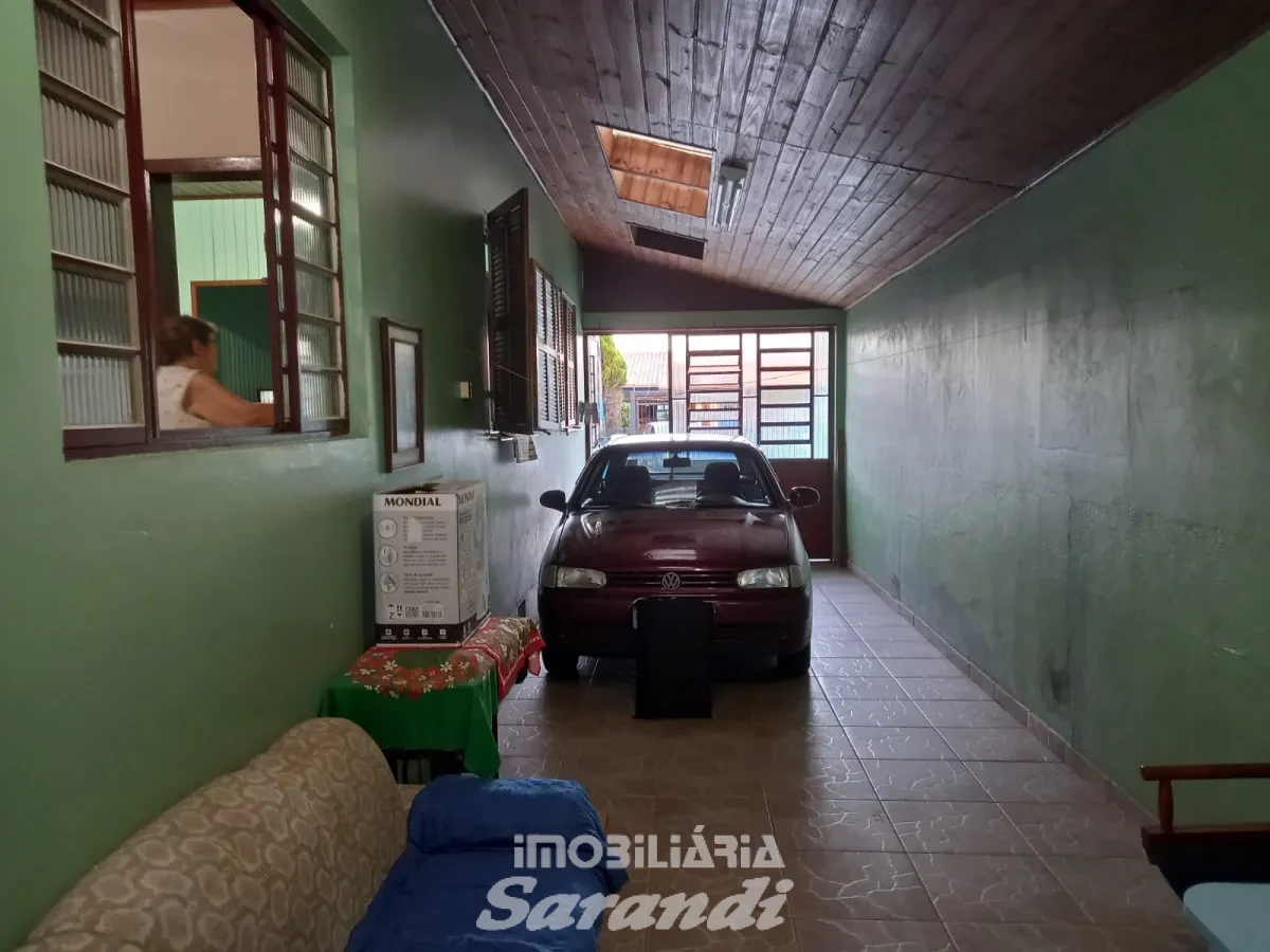 Imagem de Casa de alvenaria com dois dormitórios bairro sarandi Porto Alegre