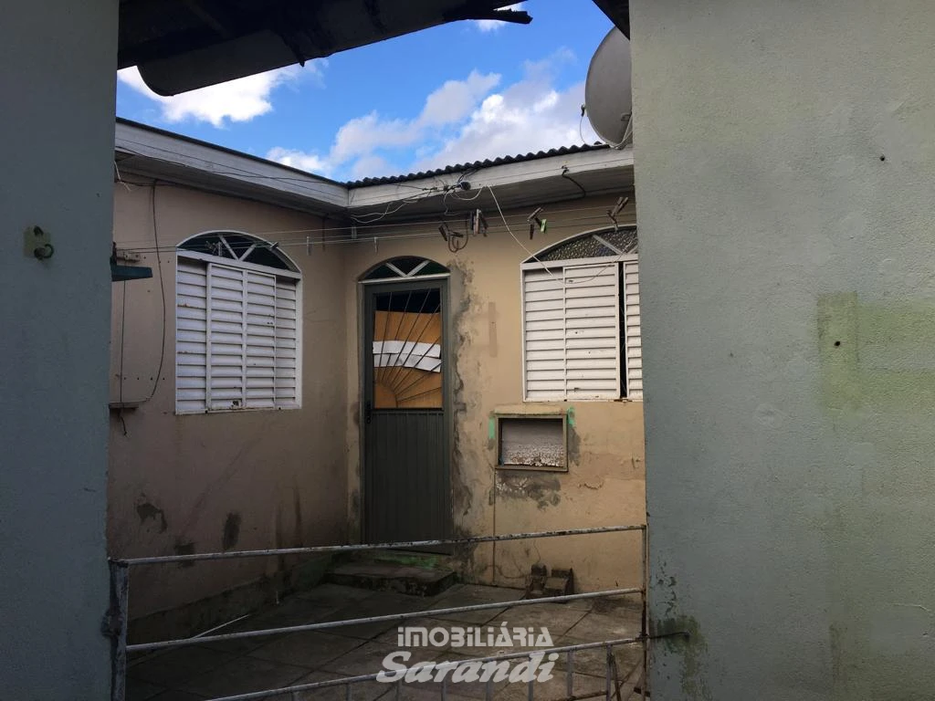 Imagem de Casa mista situada no bairro Santo Agostinho Porto Alegre