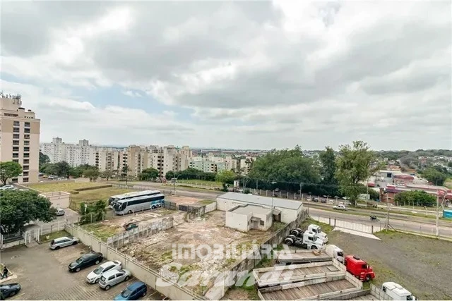 Imagem de Apartamento três dormitórios bairro barão do cay Porto Alegre