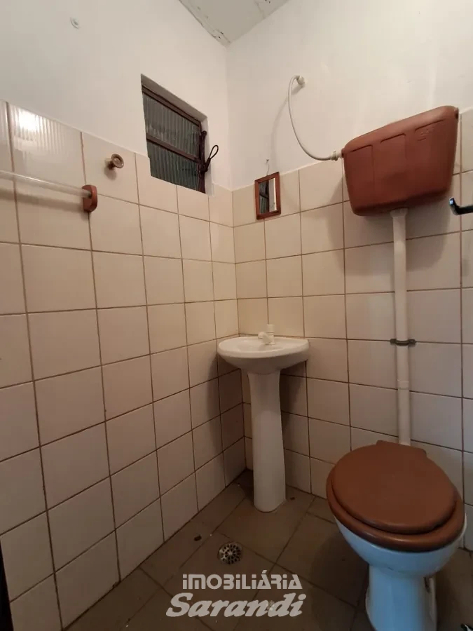 Imagem de Sala, cozinha, banheiro, área de serviço com banheiro,