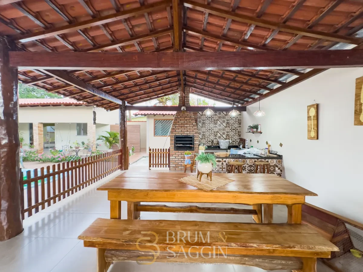 Imagem de casa a venda, terreno, venda, imóveis, centro