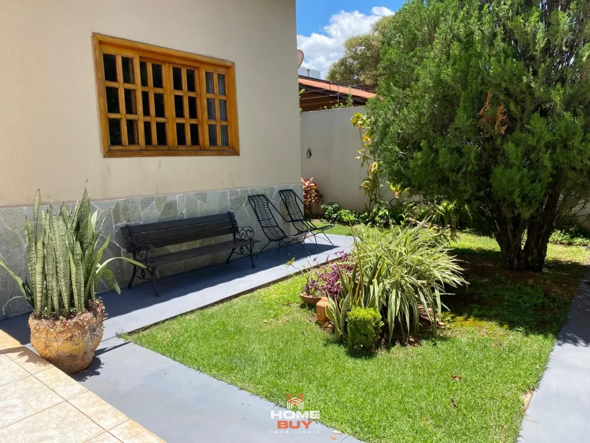 Imagem de Casa com 3 Suítes, Piscina e Energia Solar – Bairro Anhanguera