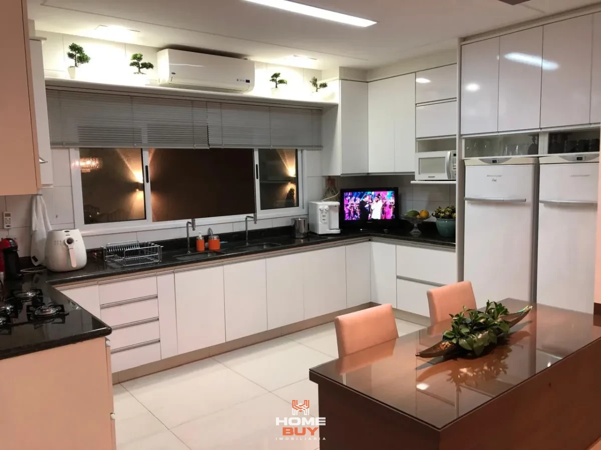 Imagem de Casa Térrea Alto Padrão no Condomínio Granville.