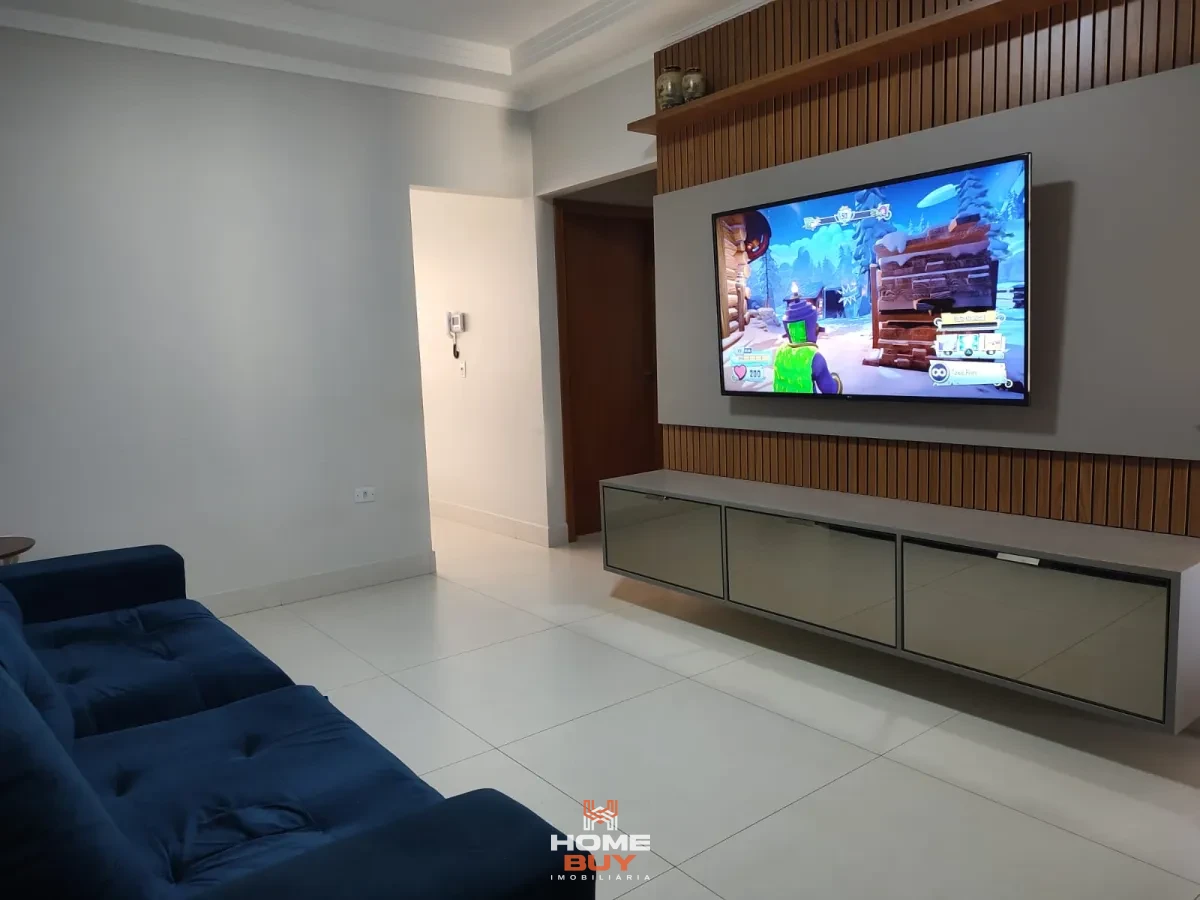 Imagem de Casa lajeada sozinha no lote